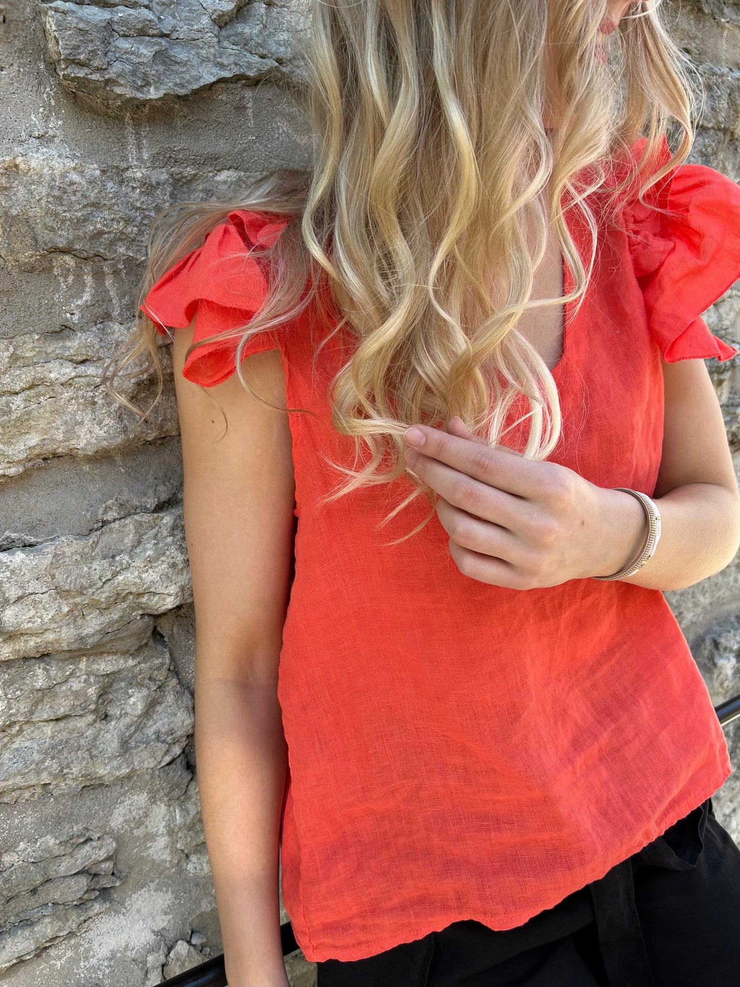 Cassandra -frill top, coral