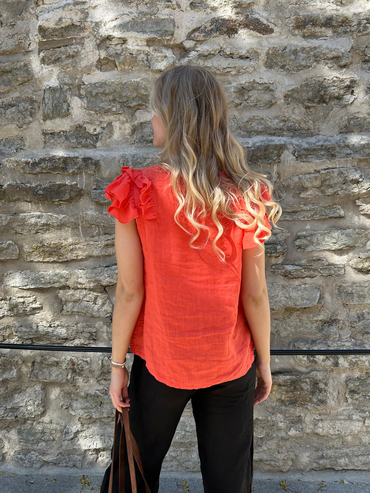 Cassandra -frill top, coral