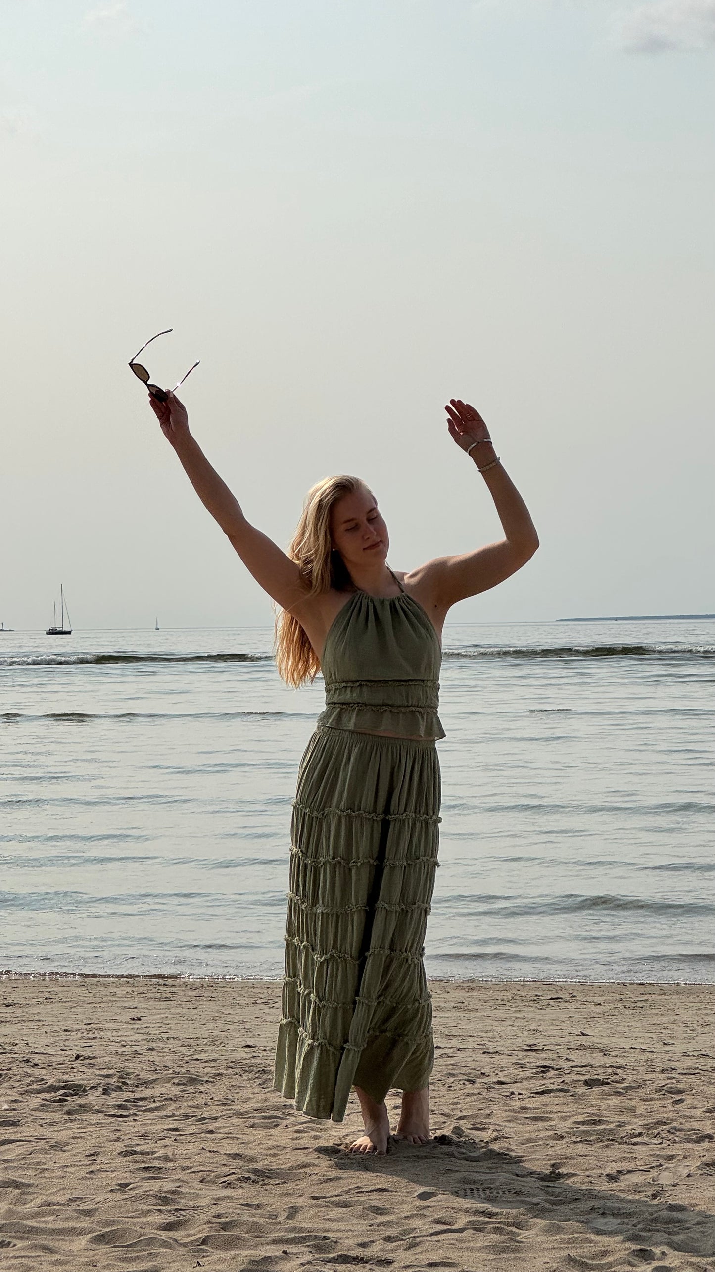 Thalia - two piece, sage green
