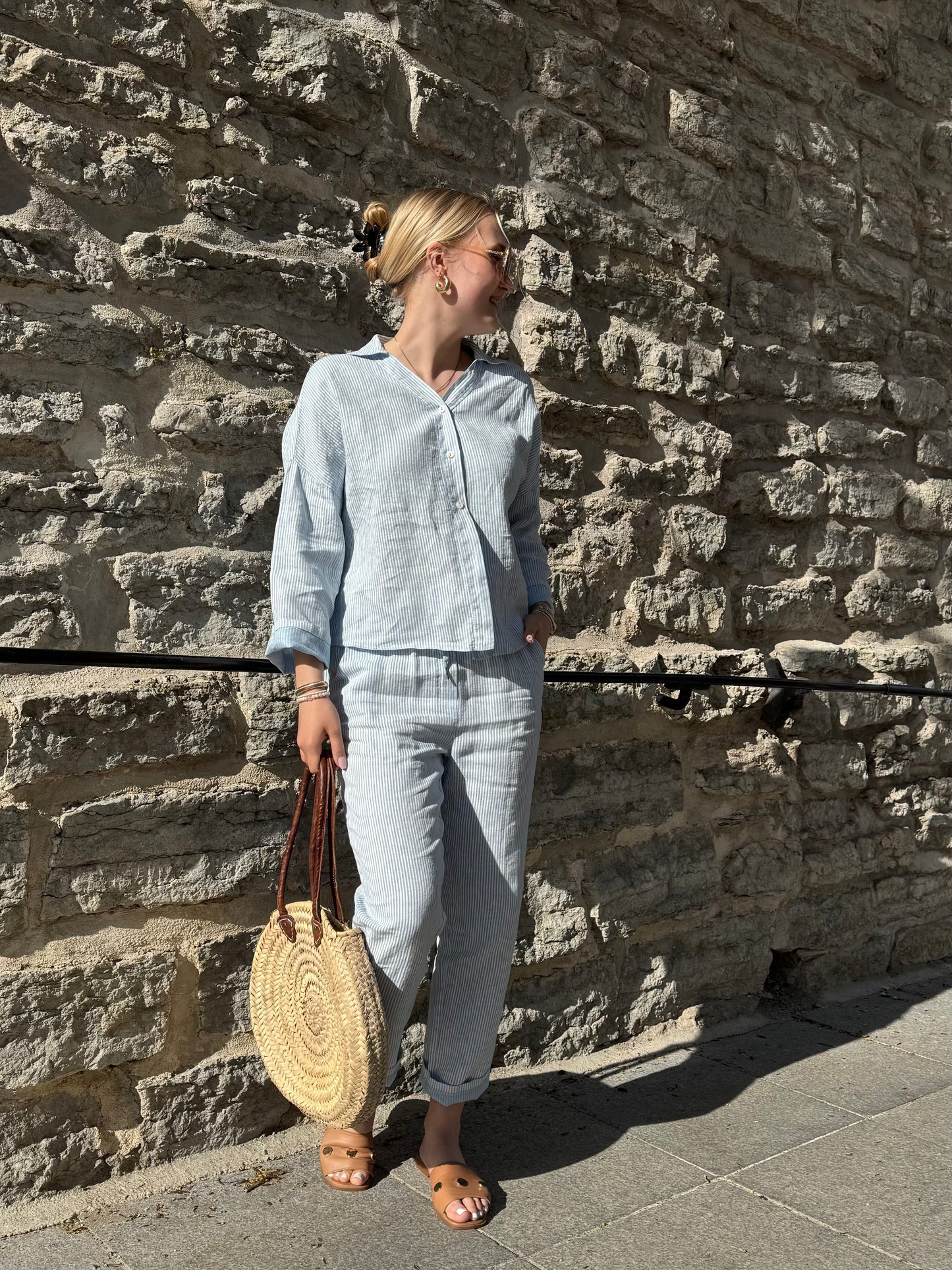 Elaine - blouse, baby blue
