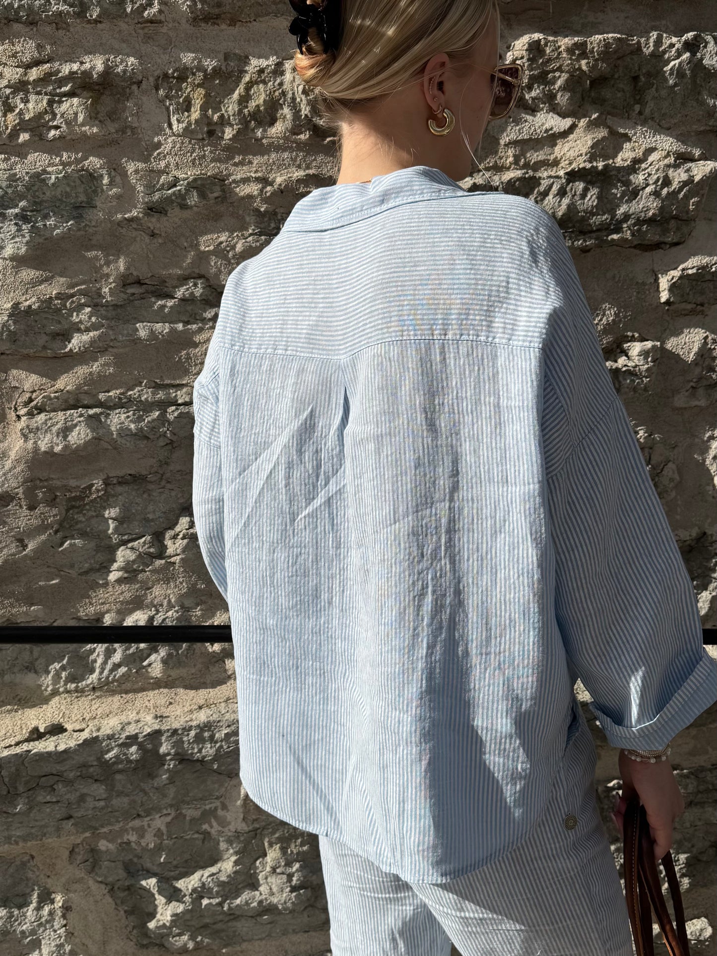 Elaine - blouse, baby blue
